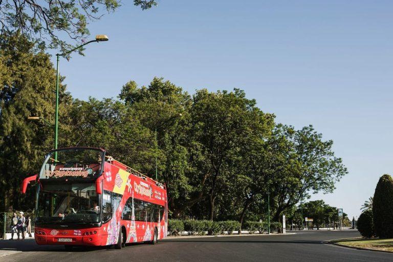 אוטובוס התיירים של Benalmádena (הופ און הופ אוף)